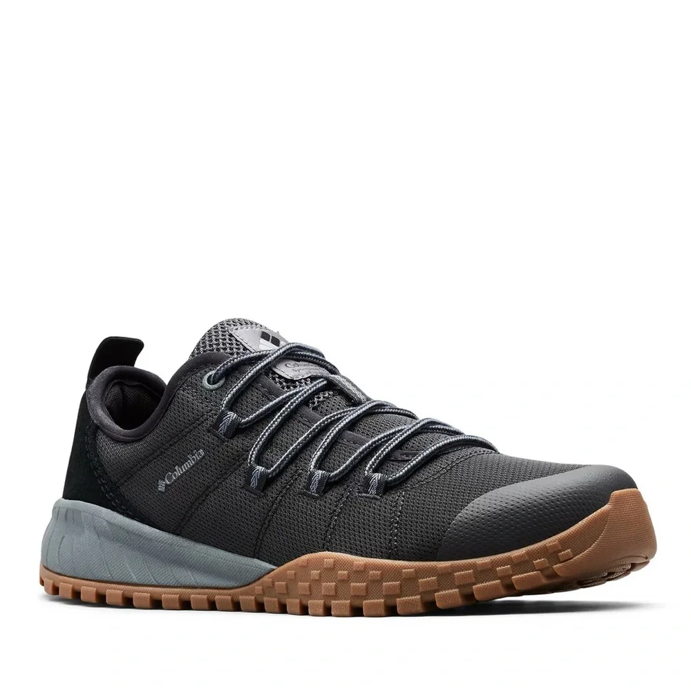 New In Box Columbia Men’s Fairbanks Low Hiking Shoe - Picture 1 of 13